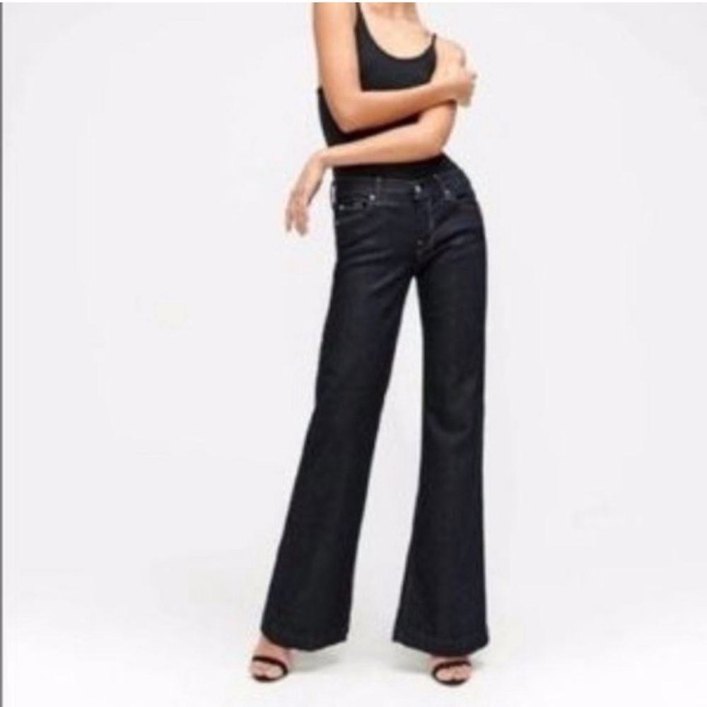 7 For All Mankind Dojo Jeans Size 28 Dark Wash
